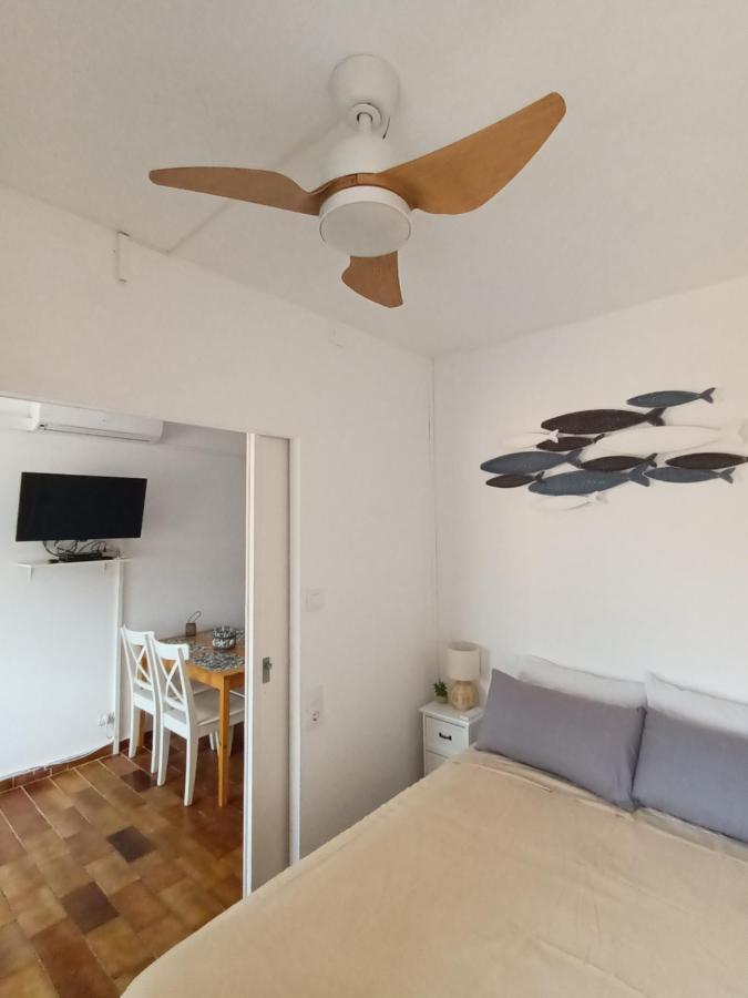 Apartaments Colera Zewnętrze zdjęcie